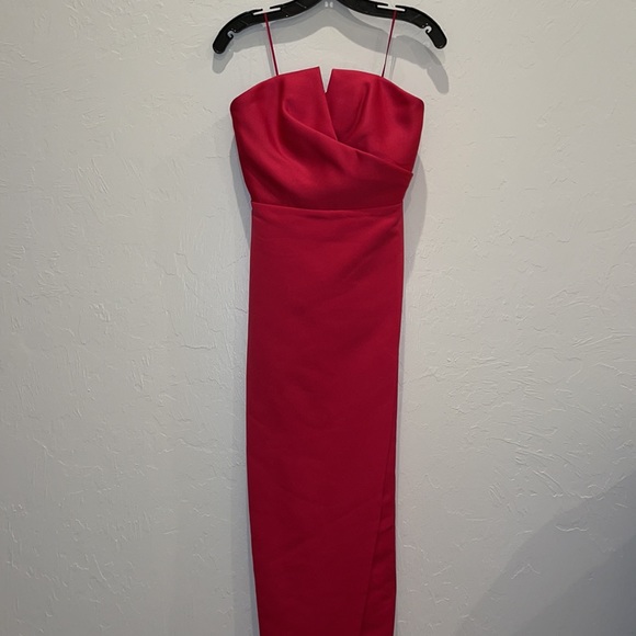 JAY GODREY DARCY GOWN IN RED - NWT